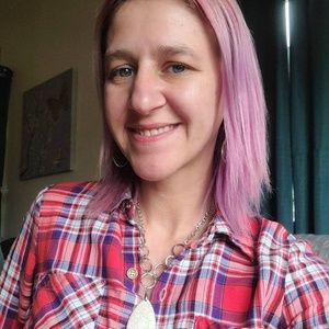 Meet your Posher, Christie